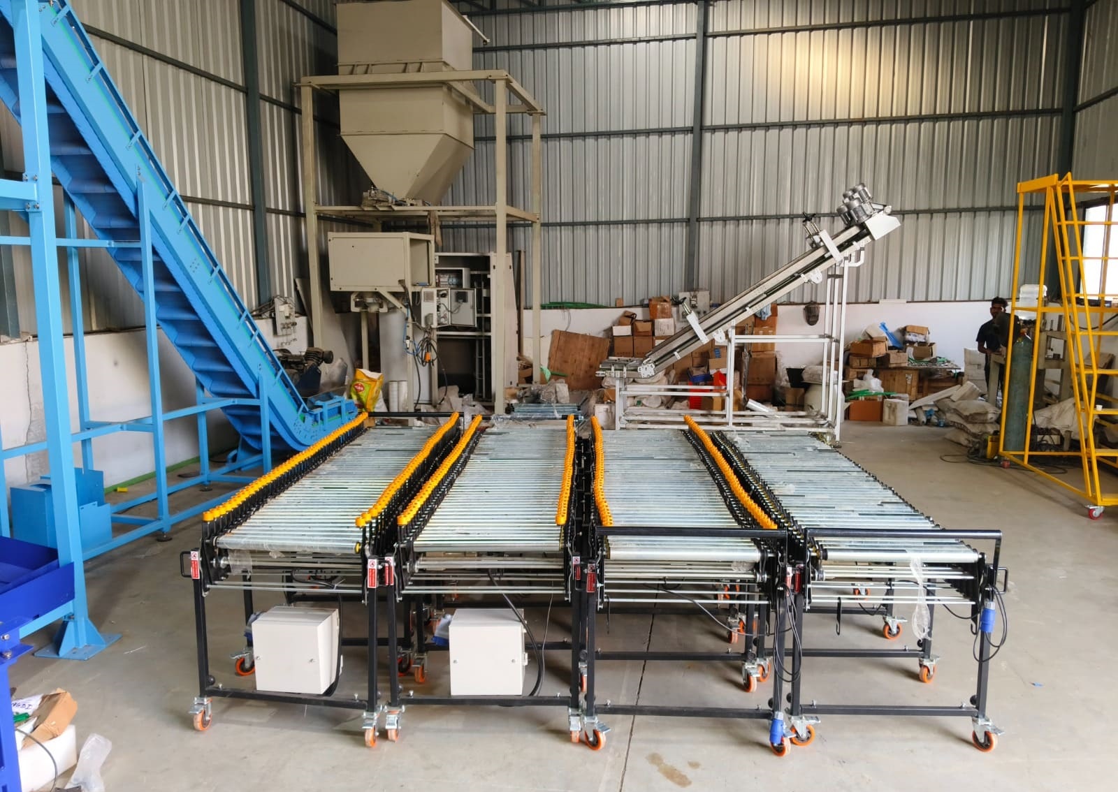 roller conveyor